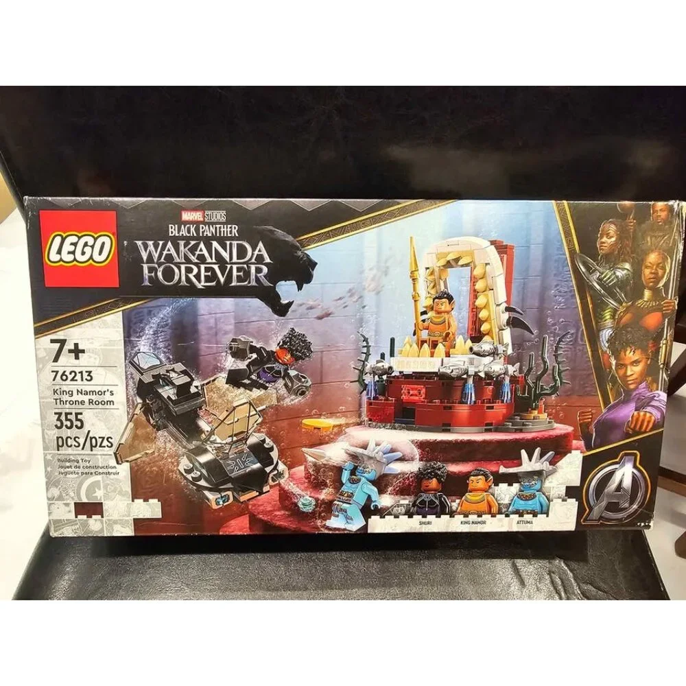 LEGO Marvel King Namor's Throne Room (76213) building set.